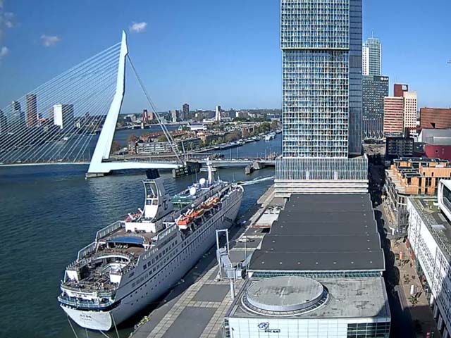 Cruiseschip ms Astor van Global Maritime Group aan de Cruise Terminal Rotterdam